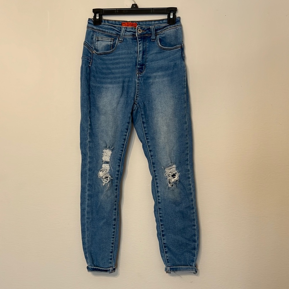 Ripped Skinny Jeans - size 7